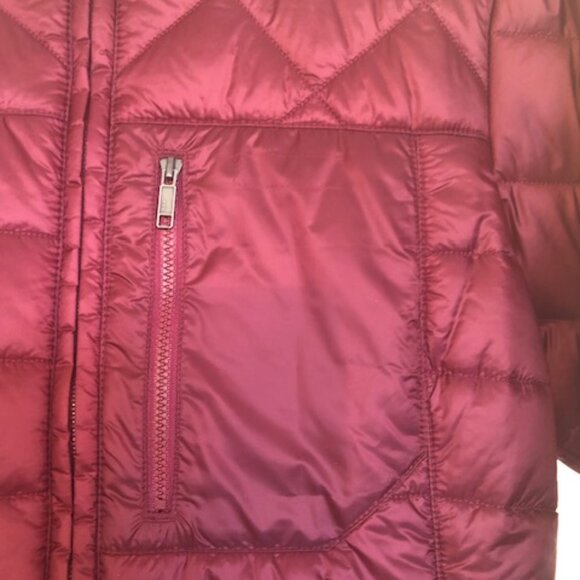 PATAGONIA RADALIE PARKA SIZE XS SEQUOIA RED NEW WITH TAGS! - Picture 9 of 9